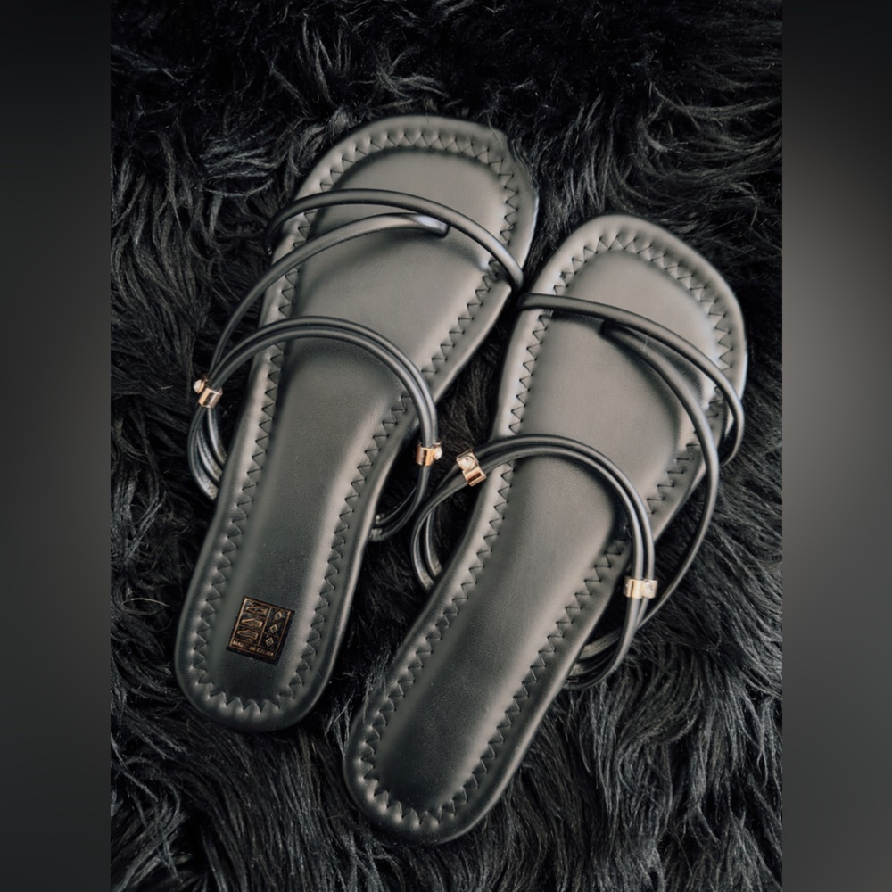 STRAPPY SANDALS